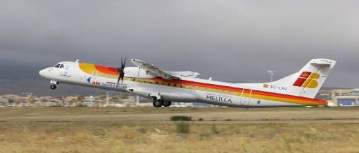 ثلاثة أيام متتالية.. الضباب يعزل مليلية جوا ويشعل الجدل حول جاهزية المطار