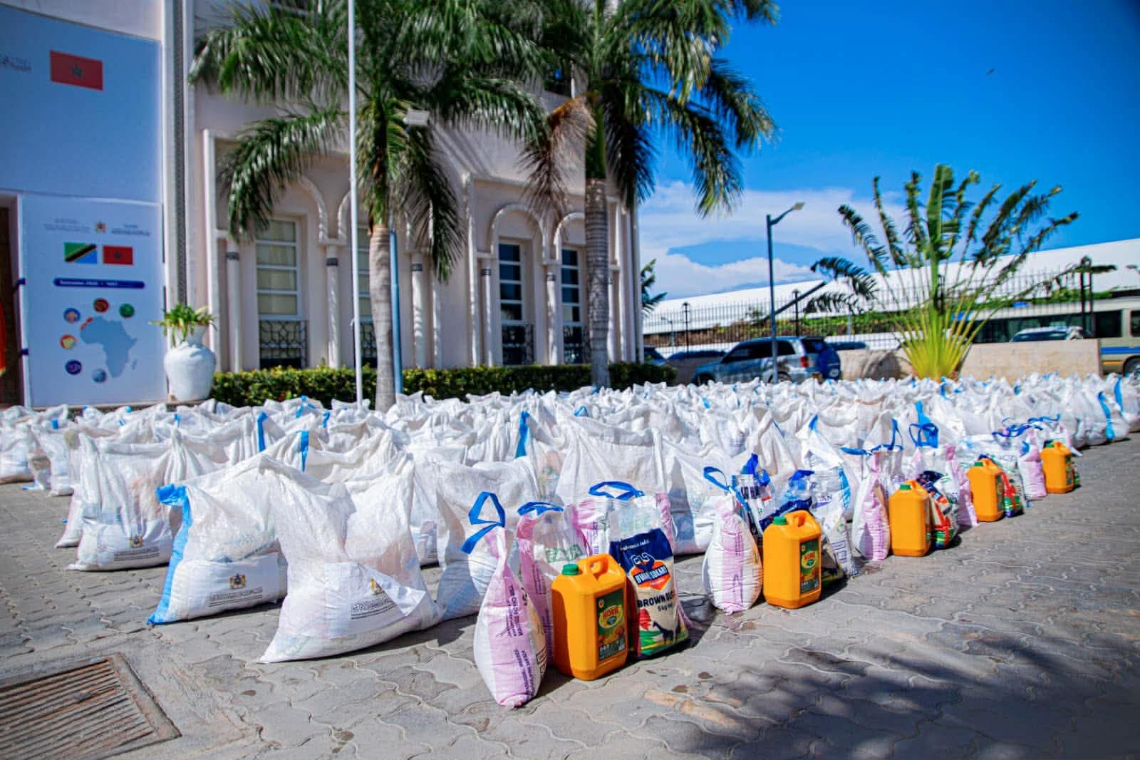 مؤسسة محمد السادس للعلماء الافارقة تطلق مبادرة رمضانية إنسانية بدار السلام وتحيي ليالي الشهر الفضيل