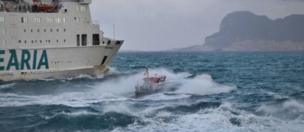 الإضطرابات الجوية توقف الرحلات البحري بين المغرب وإسبانيا