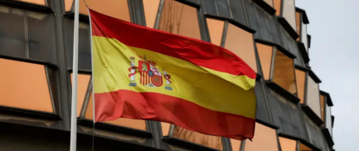 إسبانيا تعتزم خفض ضرائب الوقود والكهرباء لاحتواء اضطرابات السوق 