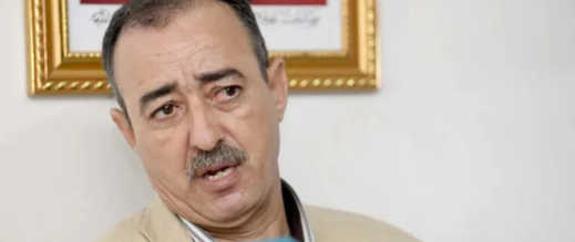 السلطات الأمنية تقتاد الطاهر سعدون إلى المخفر