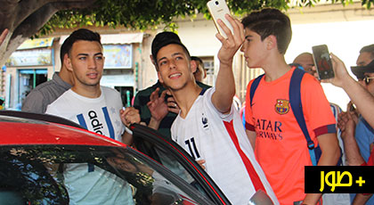 بالصور.. هذا ما قام به لاعب برشلونة منير الحدادي مع عائلته بالناظور قبل العودة إلى مليلية