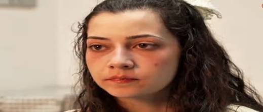 تفاصيل وفاة الإسبانية نويليا كاستيو بالموت الرحيم بعد معركة قضائية دامت عامين مع والدها