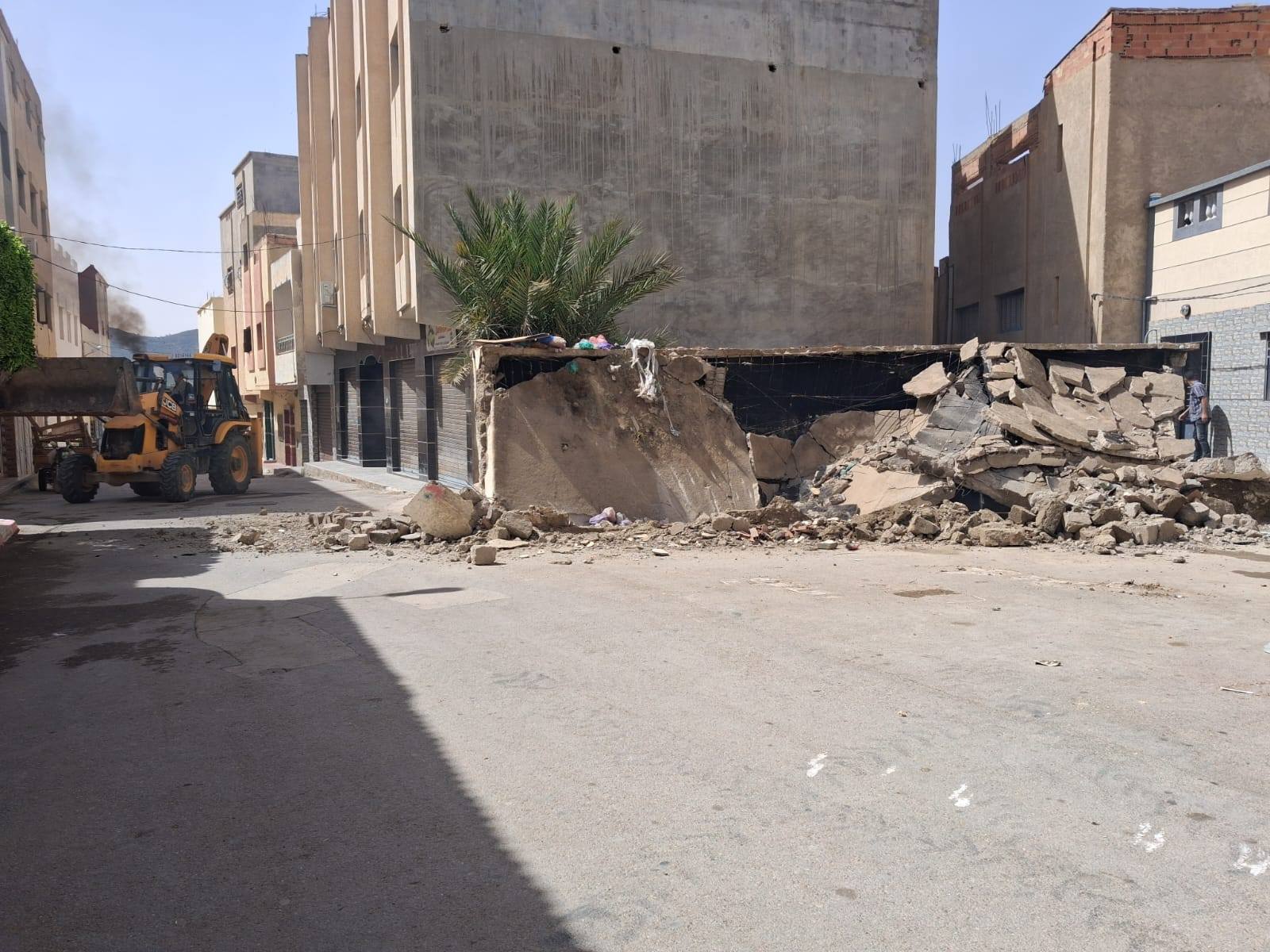 الدريوش تتحرك ضد “البؤر السوداء”.. إحصاء وهدم البنايات المهجورة يثير ارتياح الساكنة