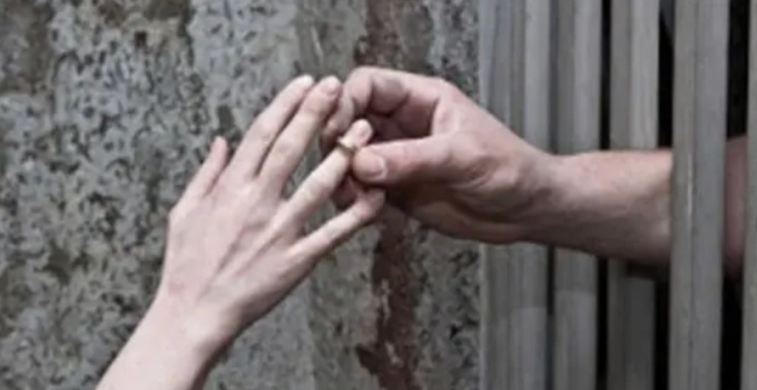 زفاف خلف الأسوار.. قصة أول عقد زواج إسلامي داخل سجن سبتة