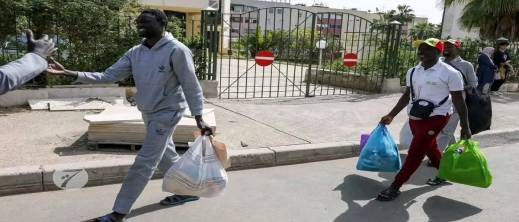 بعد 3 أشهر من العقوبة.. أول دفعة من مشجعي السنغال تستعيد حريتها بالمغرب