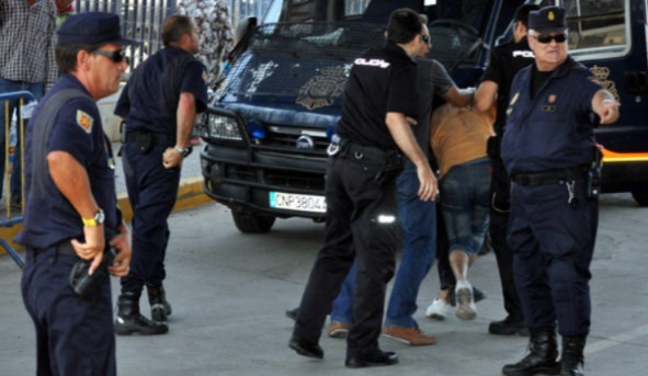 شاحنة مسروقة من المغرب تشعل مطاردة أمنية تنتهي بتوقيف 4 أشخاص بإسبانيا