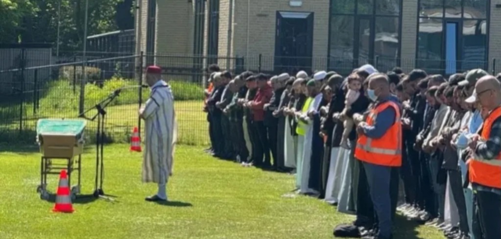 تشييع مهيب للطفلة نور في هولندا والتحقيقات تتواصل لكشف ملابسات الجريمة