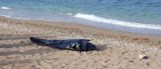 محاولة عبور نحو المدينة السليبة تنتهي بالفاجعة.. العثور على جثة مهاجر جزائري