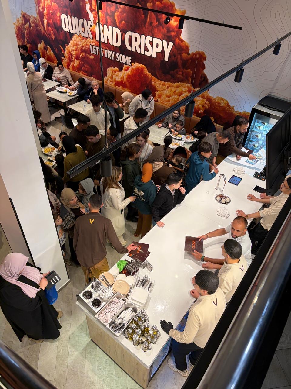 مطعم "Vicio" يفتح أبوابه في الحسيمة.. تجربة لا تُقاوم لعشاق الدجاج المقرمش