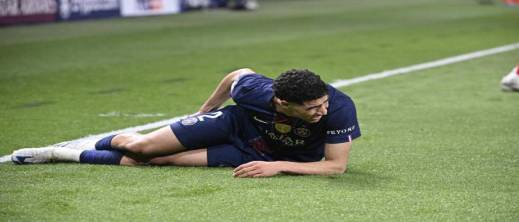 تفاصيل إصابة أشرف حكيمي في نصف نهائي دوري أبطال أوروبا وموقف لويس إنريكي