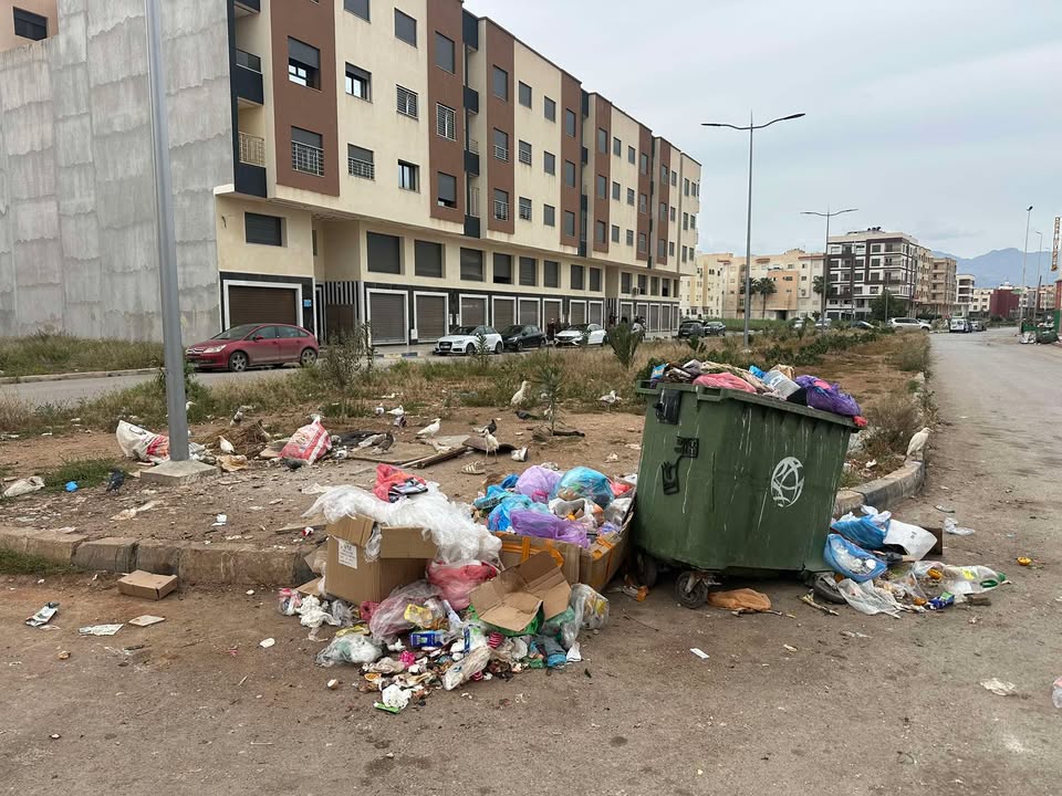 صور صادمة من حي المطار بالناظور.. أزمة نظافة تُغضب السكان