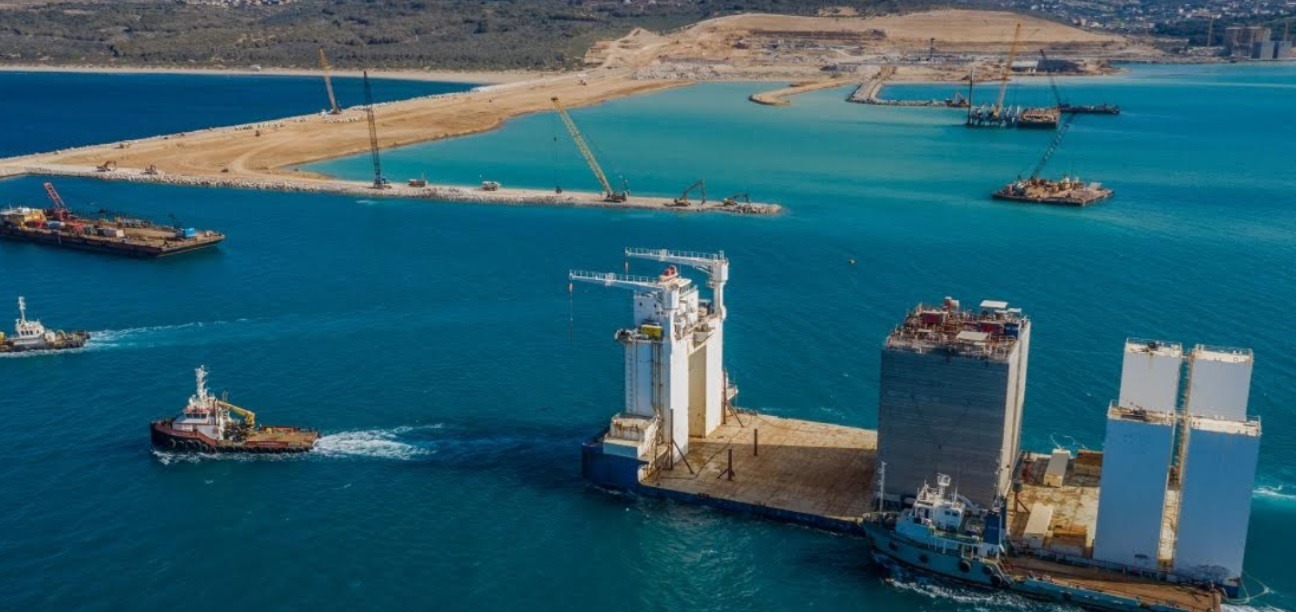 تعزيز الطاقة الكهربائية بمركب ميناء الناظور غرب المتوسط