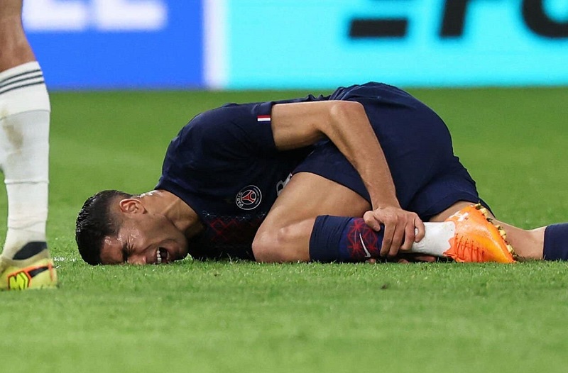 قبل نهائي الأبطال.. حكيمي يطمئن جماهير المغرب وباريس بعد الإصابة