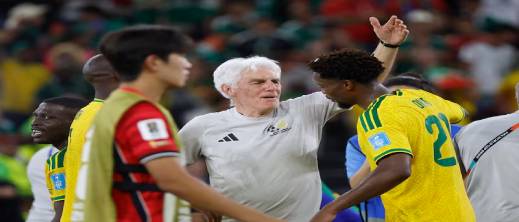مدرب جنوب أفريقيا: كنا نأمل مواجهة المغرب لهذا السبب.. لكن الإقصاء أنهى حلمنا
