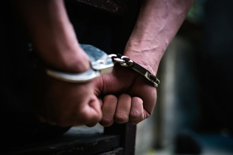 الحسيمة.. توقيف مبحوث عنه دوليا بموجب نشرة حمراء في قضية قتل عمد