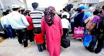 مثير.. مافيا مغربية إسبانية لتهريب السوريين إلى مليلية