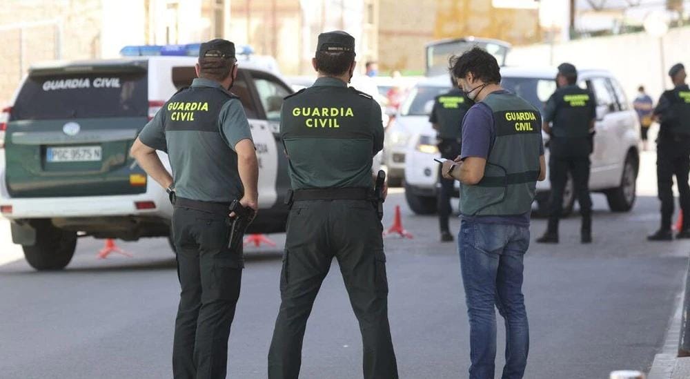 معطيات استخباراتية ترفع تأهب إسبانيا تحسبا لاقتحام سبتة ومليلية