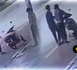 شخصان ينفذان سرقة دراجة نارية بالناظور أمام كاميرا مراقبة