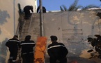 شخص بقي عالقا ل3 ساعات في الأسلاك الشائكة بميناء بني نصار بعدما حاول القفز الى داخل المحطة البحرية 