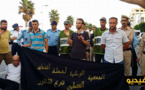 معطلو الناظور يفترشون الأرض أمام العمالة في اعتصام احتجاجي مطوّق بقوات الأمن