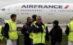 بسبب أعمال تخريبية.. أجهزة الاستخبارات بفرنسا تراقب عمال شركة الخطوط الجوية 