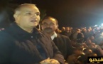 رجال الحسيمة أخرجوا العامل ووكيل الملك للشارع مع الثالثة ليلا للتفاوض وهذا ماحدث.. شاهدوا الفيديو