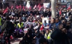 مغاربة يحتجون ضد ظروف العمل المزرية باسبانيا + فيديو