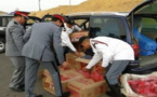 الدرك الملكي يوقفون حافلة لنقل المسافرين قادمة من الناظور محملة بكمية مهمة من السلع المهربة 