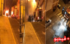 مثير.. إحتراق سيارة نفعية متوسطة الحجم بشكل فجائي وسط الشارع العام بمدينة مليلية 