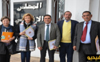 بحضور القنصل ونائبة سابقة لرئيس الحكومة الإسبانية.. الرحموني يوقع إتفاقية إنجاح مشروع مركز نسائي بالناظور
