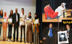 تلامذة ثانوية "الناظور الجديدة" وطاقمها الإداري تُكرّم المدير خرخاش بمناسبة قرب مغادرته لإدارة ثانوية الخطابي