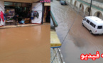 قطرات من المطر  تغرق بلدة كرونة بجماعة تمسمان في الوحل و السيول تحاصر ممتلكات المواطنين