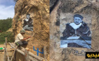 الفنان التشكيلي "يوبا" ينقش صور المجاهد "عبد الكريم الخطابي" على منحدر صخري بجبال الريف