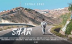 فرقة "سيفاكس" الموسيقية التي تضم فنانين من الحسيمة تصدر جديدها الغنائي بعنوان "شار" أي التراب