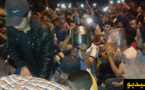 متظاهرون بتمسمان يقرعون الأواني دعما لحراك الريف واحتجاجا على حملة الاعتقالات التي تطال نشطاءه 
