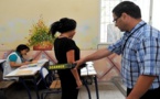 ضبط غشاشين في استدراكية الباكالوريا بالناظور وإحالة بعضهم على الأمن