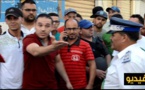 مواطن يرفض تصويره ويدخل في شنآن مع الضابط الذي تلا قرار منع مسيرة الحسيمة 