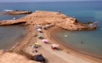 مجلة أمريكية شهيرة تصنف شاطئ "تماضت" بالناظور ضمن 10 أجمل شطآن العالم لهذا السبب
