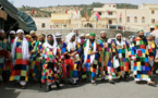 مثير: منتسبون للزاوية "الكركرية" بالعروي يجوبون "مستغانم" بجلابيب مزركشة يثيرون مخاوف الجزائريين
