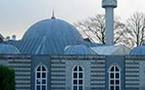صراعات داخل المساجد بهولندا