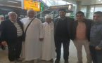 عائلات الحجاج المغاربة تستقبل ذويهم في أجواء إيمانية بمطار سخيبول بهولندا 