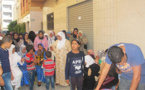 جمعية الرحمة توزع محافظ وأدوات مدرسية على أزيد من 750 تلميذ بالناظور