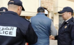 الشرطة القضائية بزايو تلقي القبض على مشتبه فيه باختطاف واحتجاز فتاة قاصر