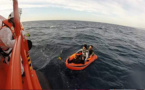 إنقاذ 4 قاصرين مغاربة قبالة مدينة طريفة الاسبانية كانوا على متن قارب صغير 