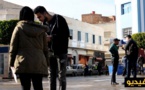 مؤثر.. شاهد ردة فعل ناظوريين بعدما طلب منهم قراءة رسالة موت الأم