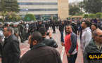 إضراب النقل "يشل" جهة الشرق لليوم الثالث والأمن ينذر المضربين