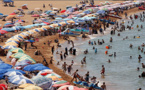 السلطات المختصة تشرع في تحرير الملك العام البحري بشاطئ أصفيحة بالحسيمة