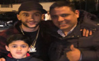نائب رئيس بلدية الناظور يلتقي اللاعب زياش بعد مباراة المنتخب