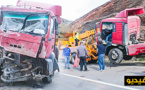 شاحنة ضخمة تتسبب في حادثة سير خطيرة على مستوى الطريق الرابطة بين الحسيمة وطنجة‎